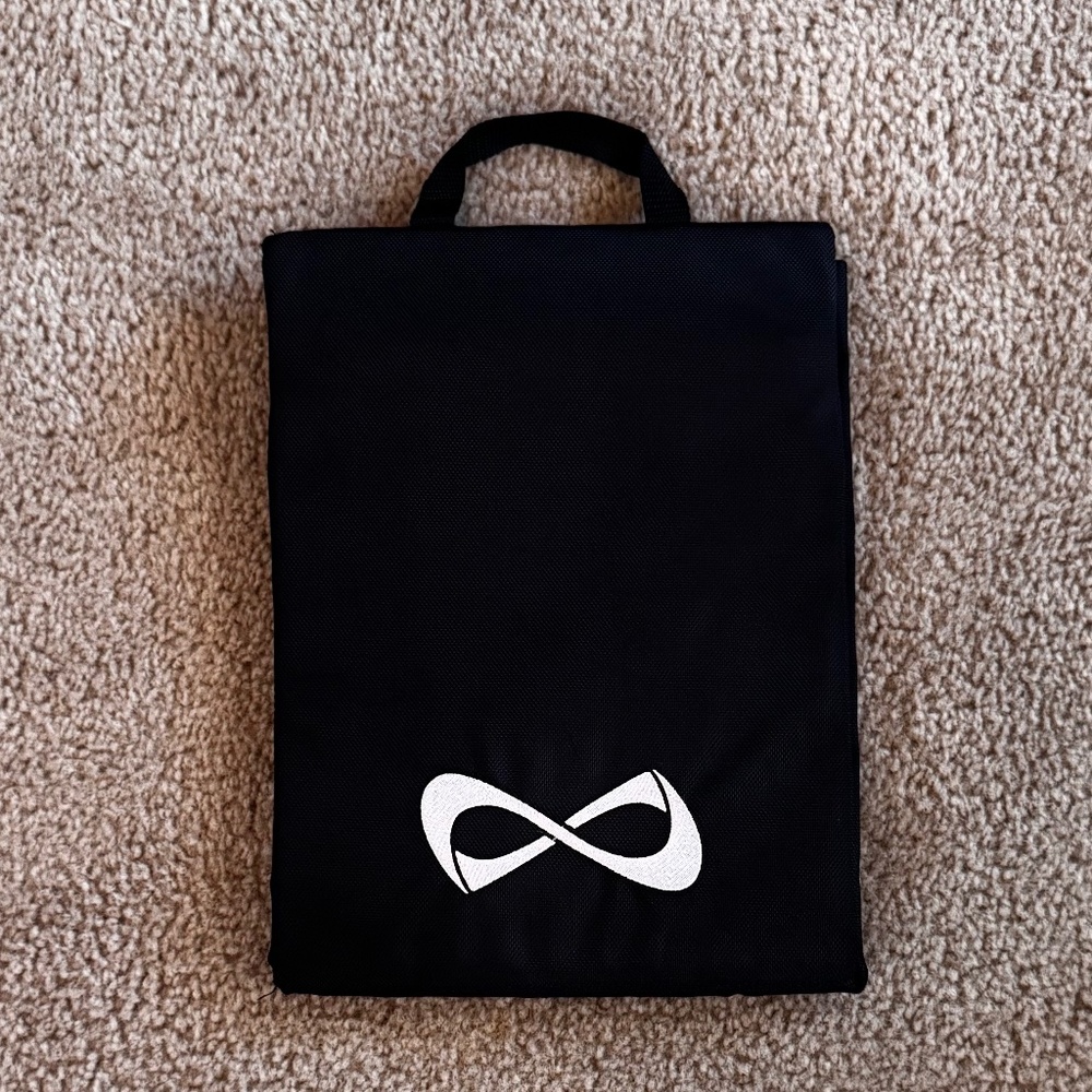 Nfinity Uniformer cheer uniform organizer